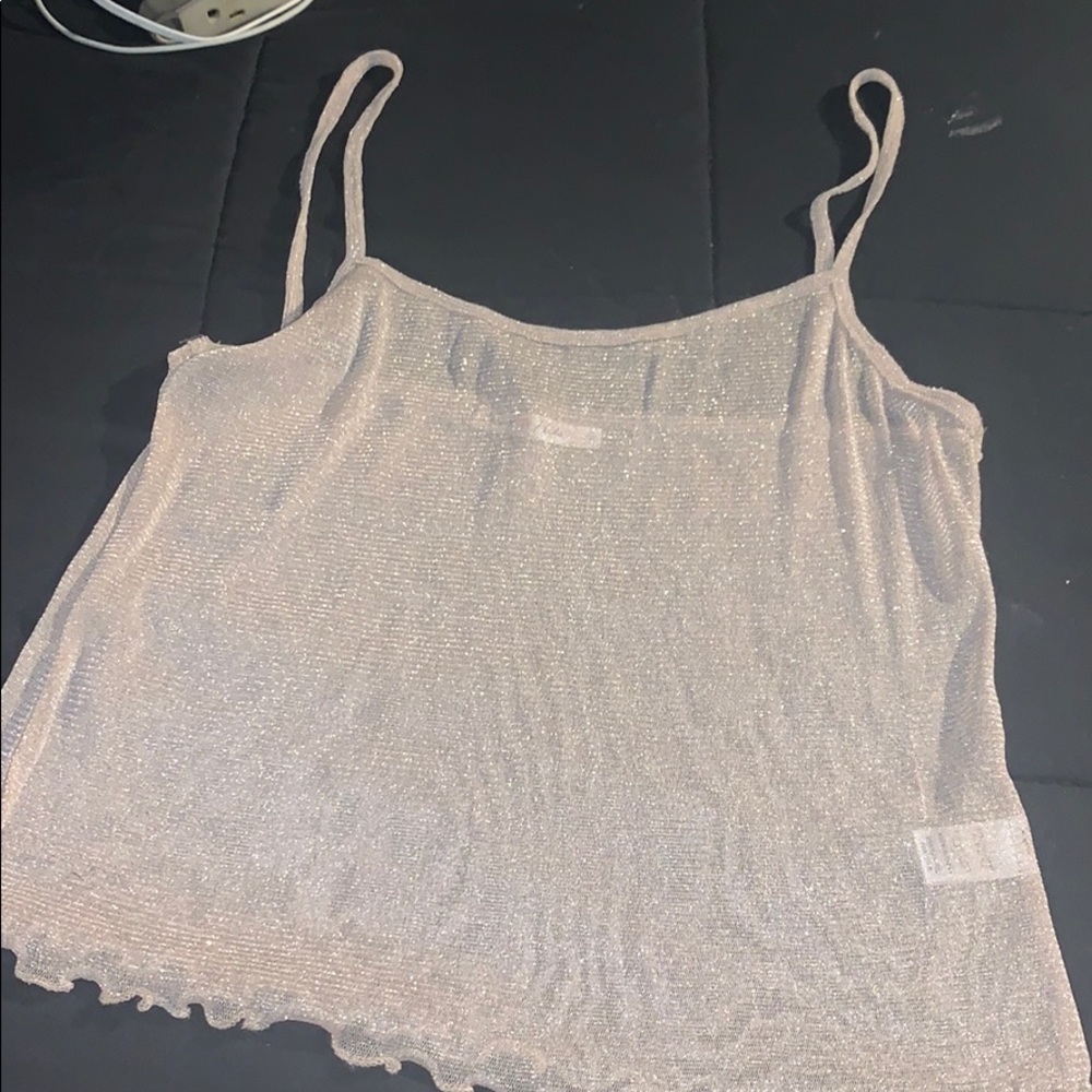 Light weight top